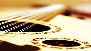 Greek Romikh Guitar *KMP*